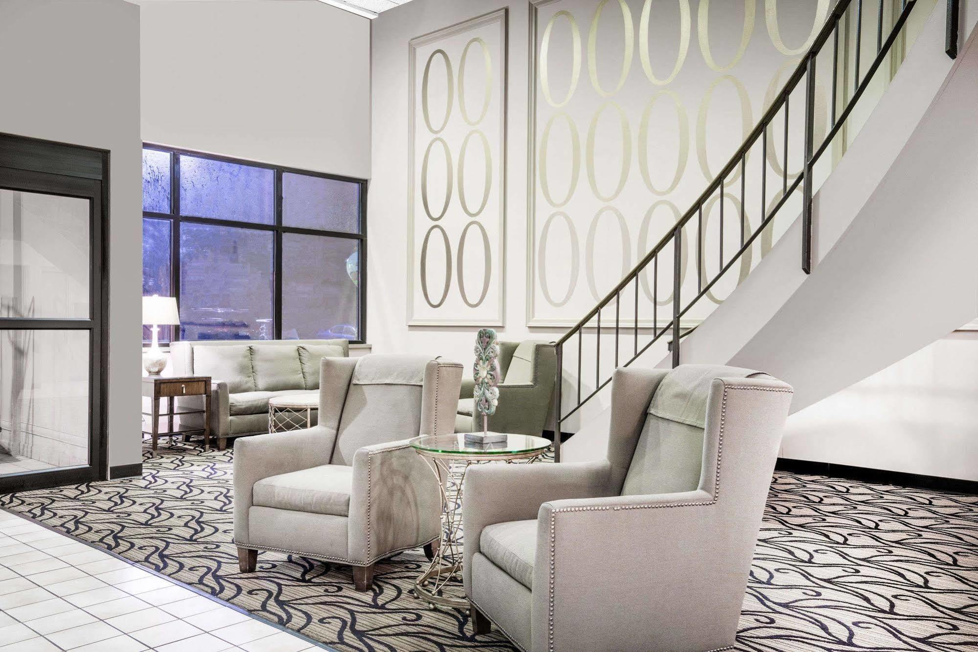 Days Inn Hotel & Conference Center Ла Крос Екстериор снимка